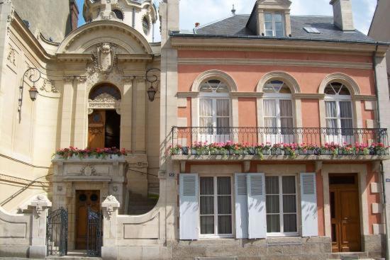 Apartamento Le Pont Neuf 61 Alençon Exterior foto